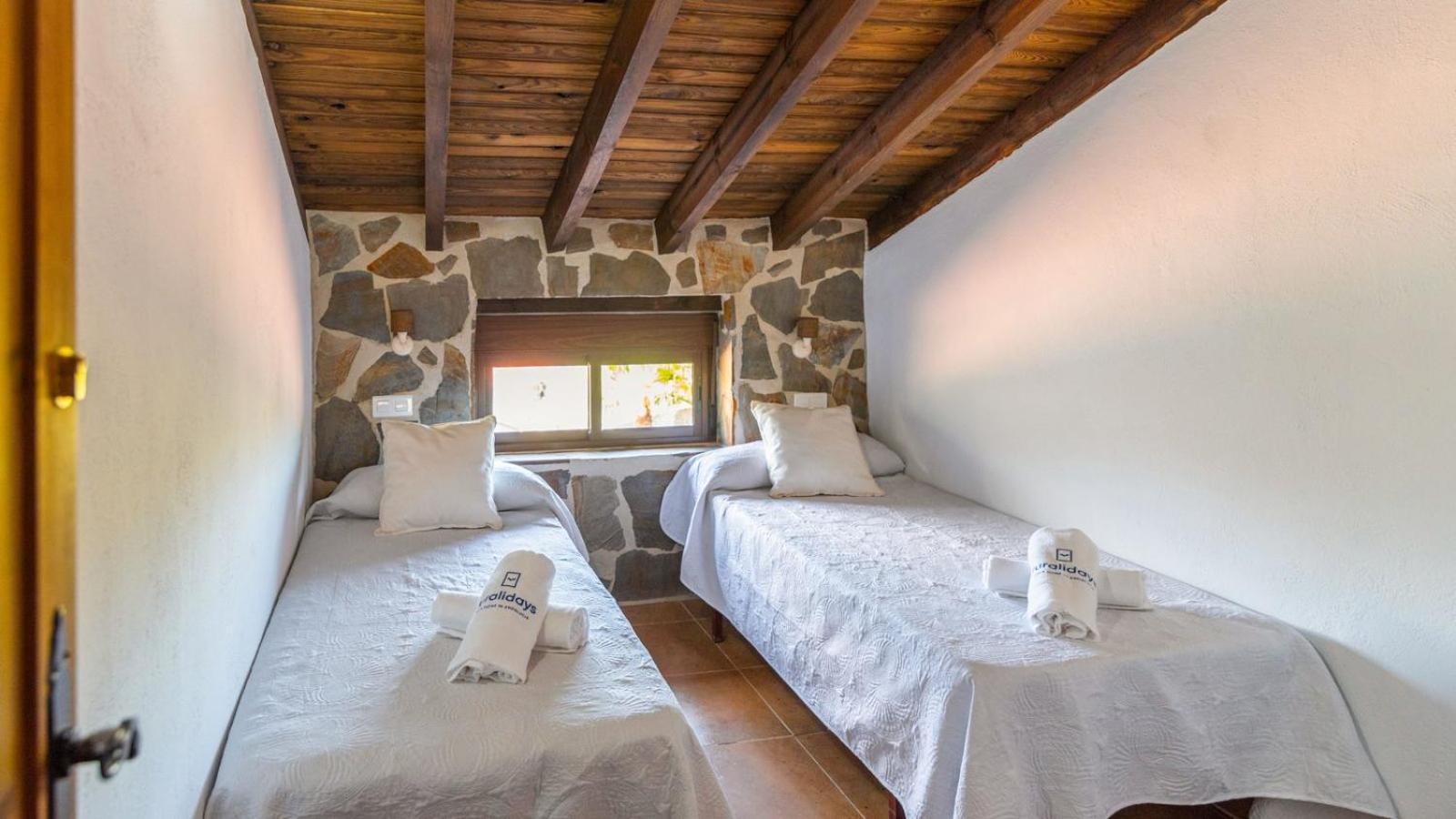 Cabana De Piedra El Borge By Ruralidays Moclinejo Exterior photo